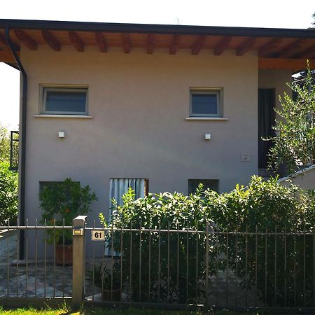 Note Di Lago Manerba del Garda Exterior photo